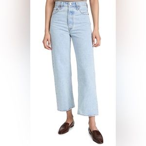 New with Tags Levi’s Ribcage Straight Ankle Jeans in Ojai Shore